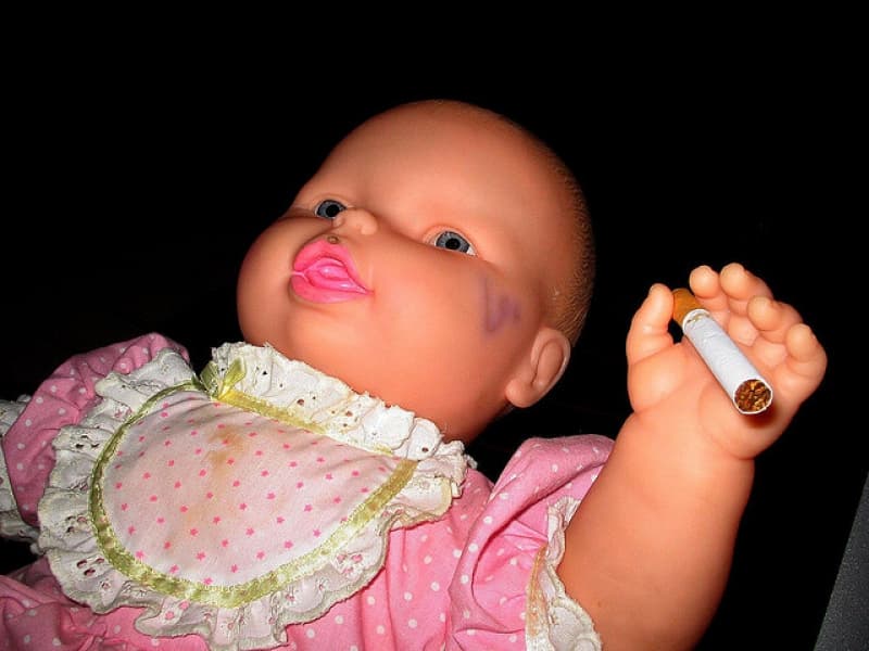 Strategies for quitting need to focus on unique family unit