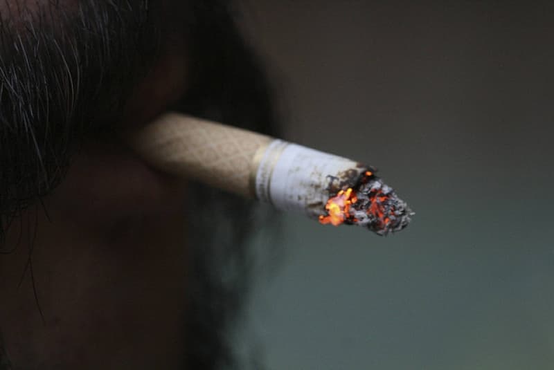 Smoking rates high among disadvantaged communities