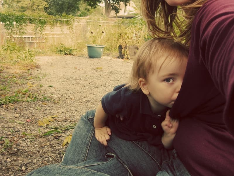 Do parents recognise when babies are full?