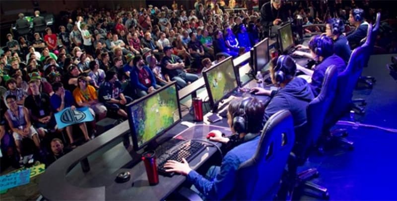 eSports – competitive video gaming