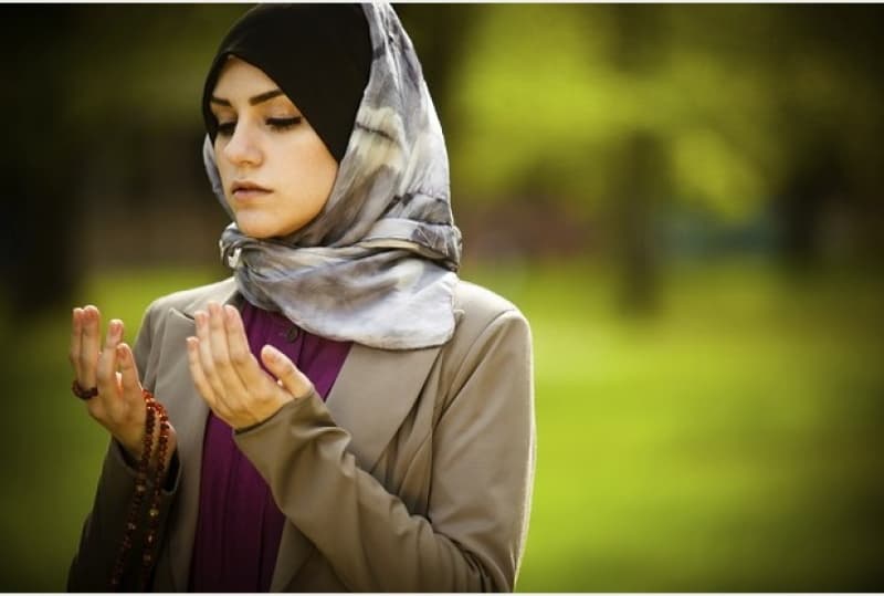 Arrested for showing hair: a discussion about the hijab