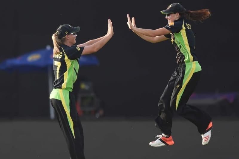 Cricket Australia increases pay packets for female players. But is it enough?