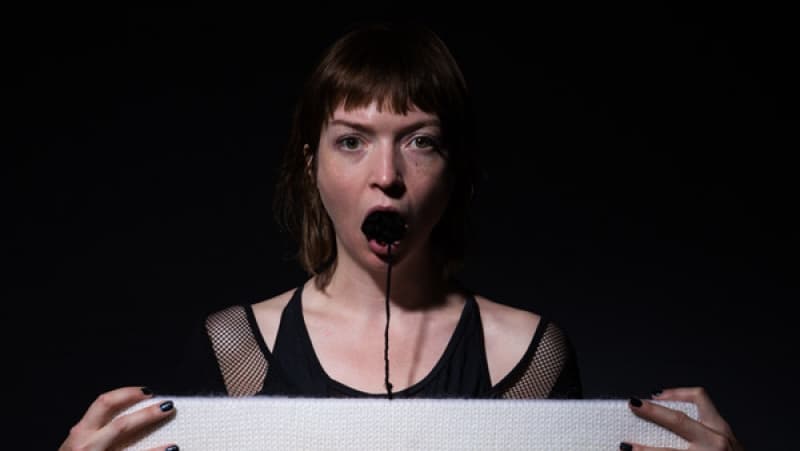 Vaginal knitting against online abuse