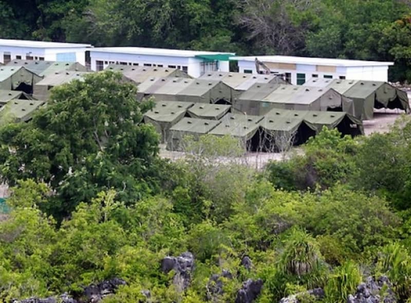 Australia backs out of refugee deal with New Zealand