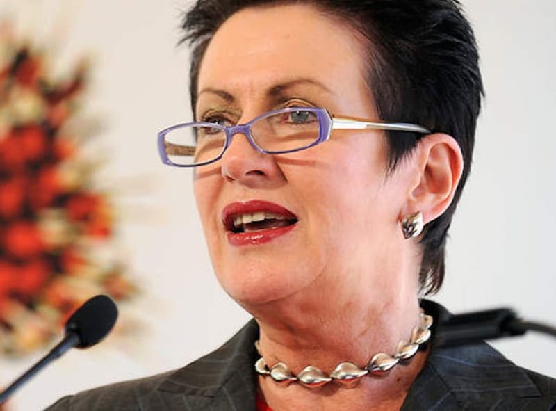 Clover Moore Supports the Proudly Pokies Free Campaign