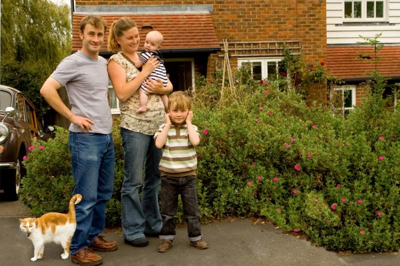 Are Couples Delaying Having Children so They Can Buy a House?