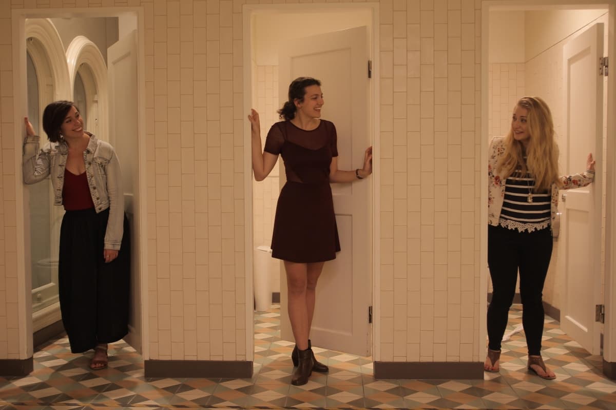 Chamber Pot Opera – An Opera in the QVB Powder Room