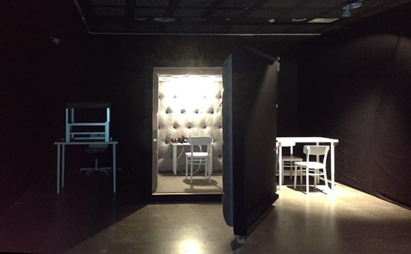 Seeing is Believing. Art and pain intersect