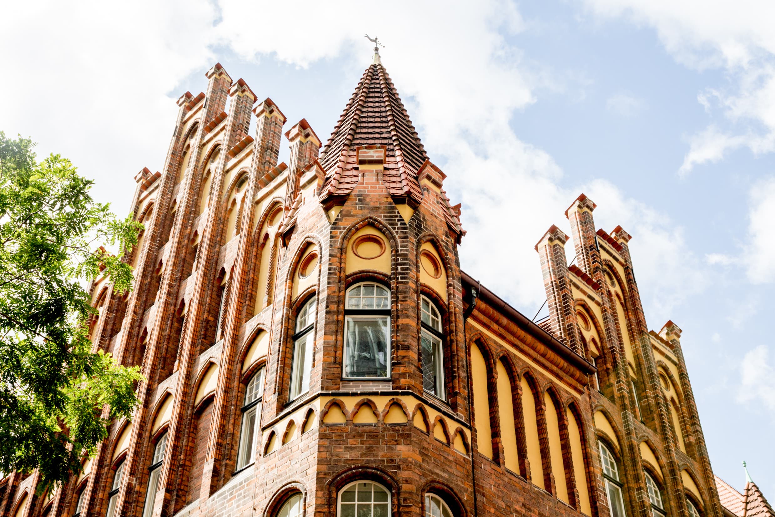 The “Wilful and Negligent” Demolition of Hensley Hall Facade