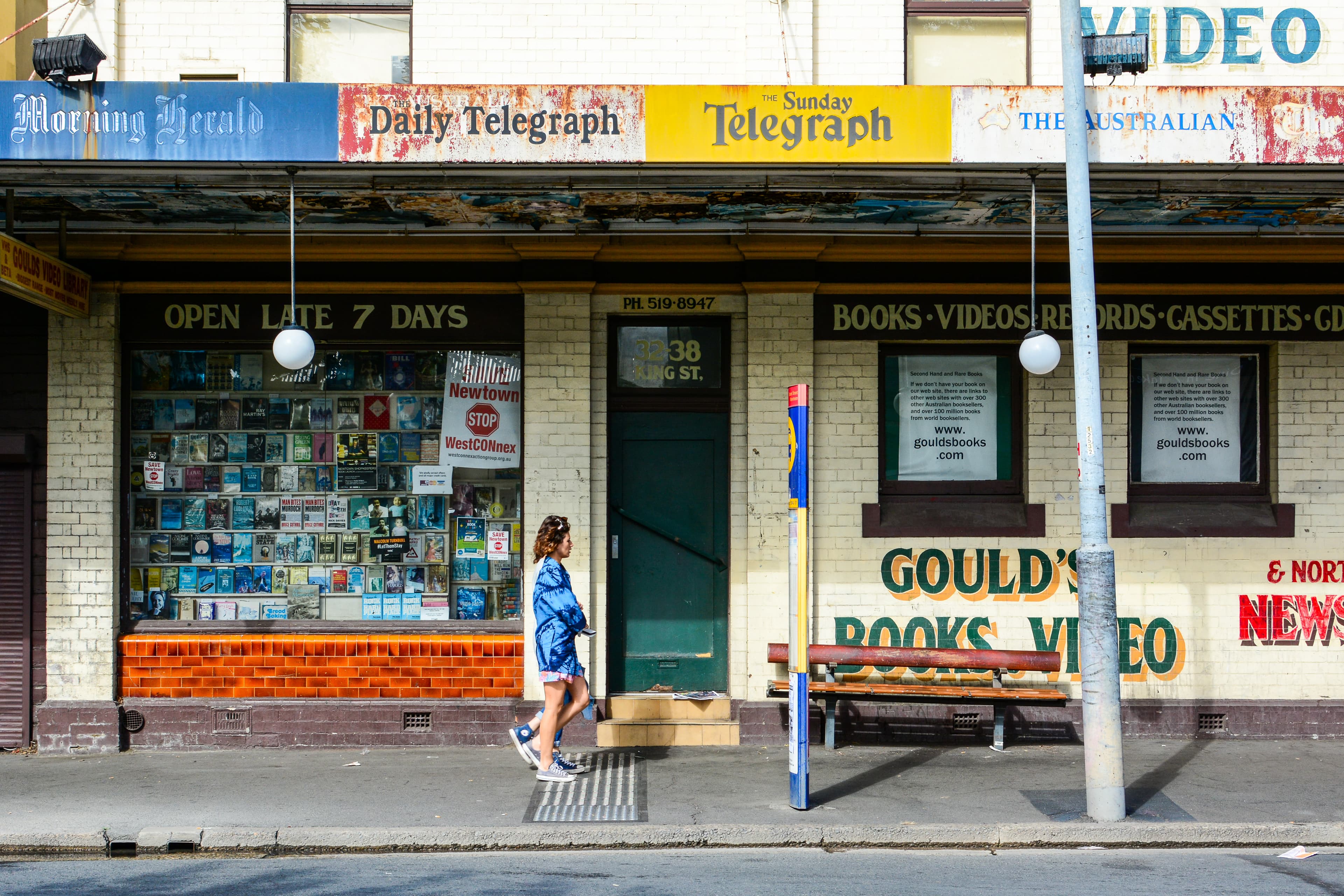 How do organised community events define Sydney’s culture?