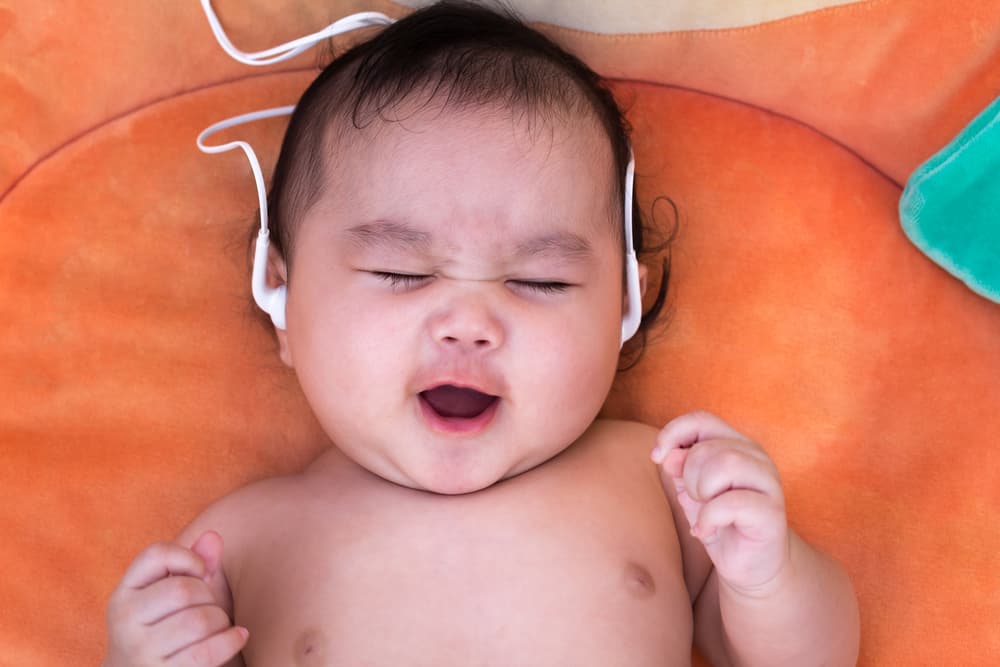Exposure To Music At An Early Age Improves Early Development, Studies Show
