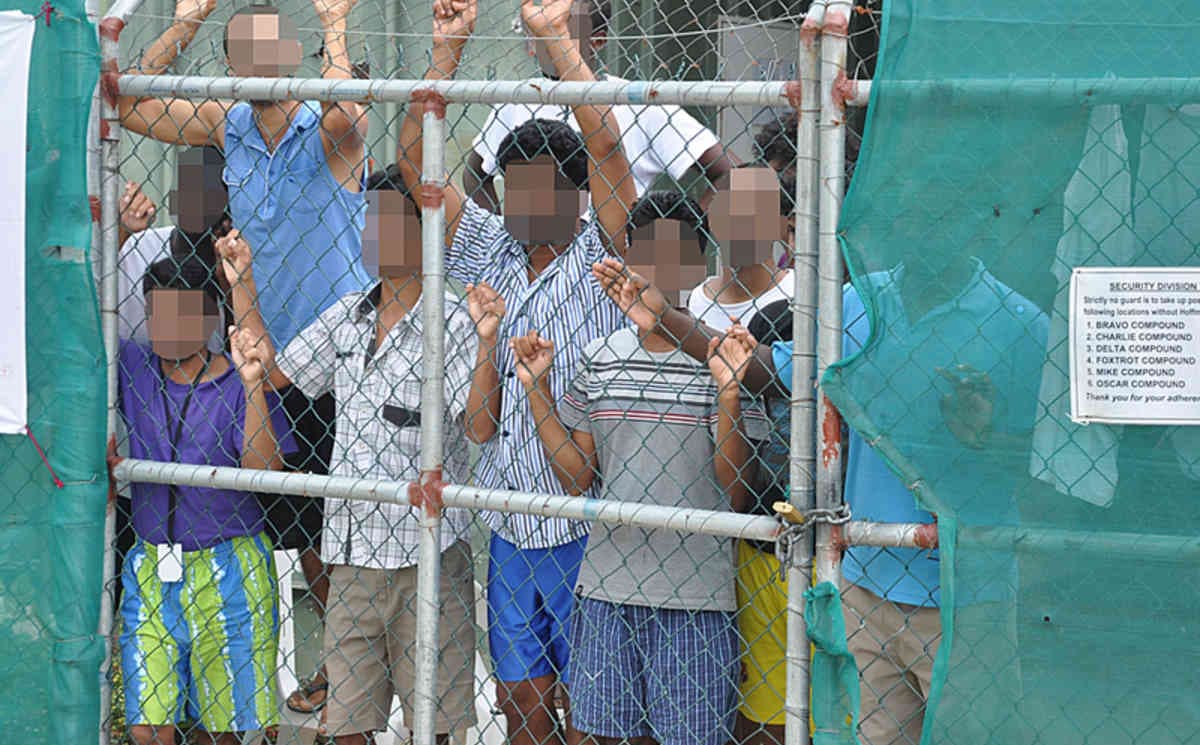 Humanitarian Representatives Call for Medical Aid on Manus