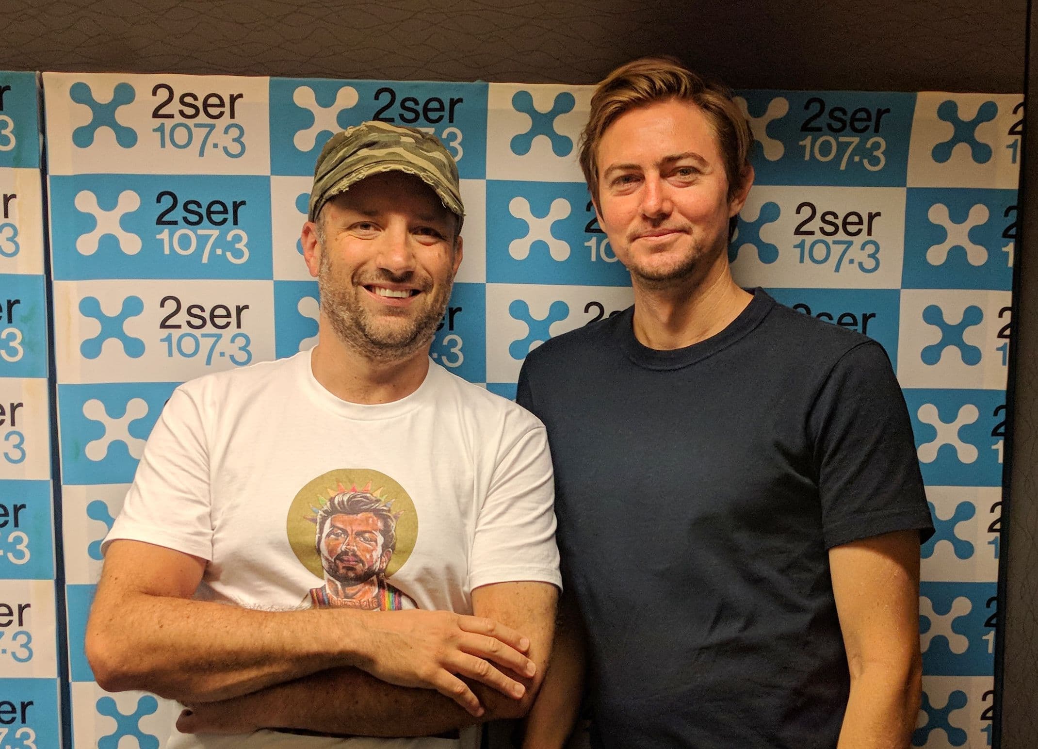 Tom Cooney keeps it simply beautiful