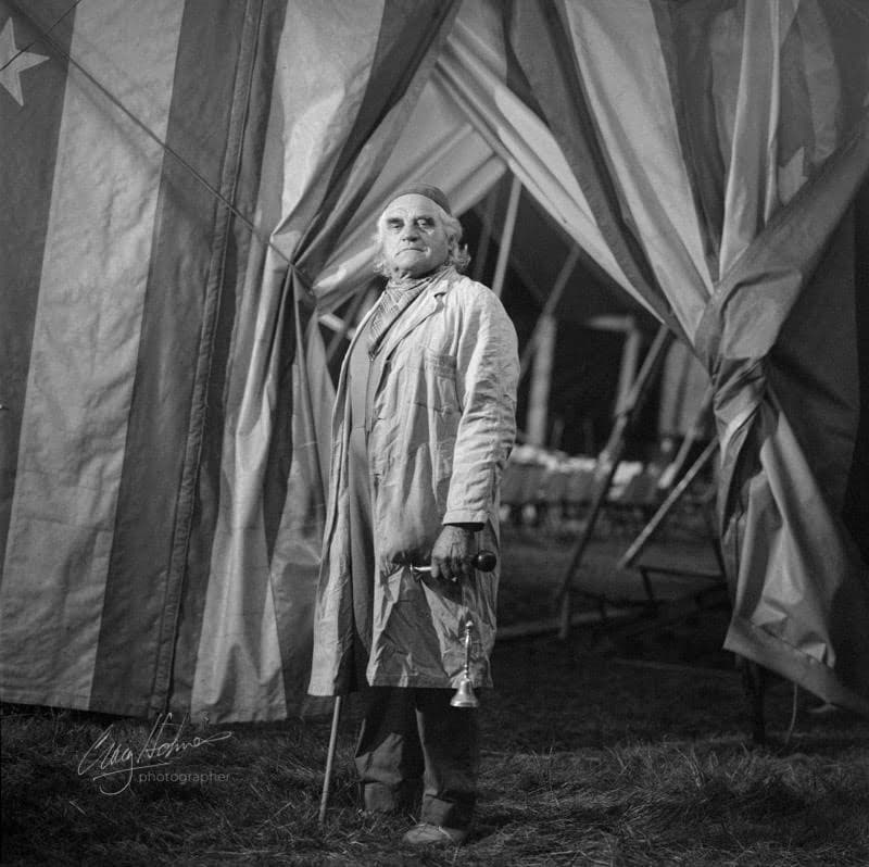 The Head on Photo Festival runs ‘Of Caravans and Canvas’ exhibition