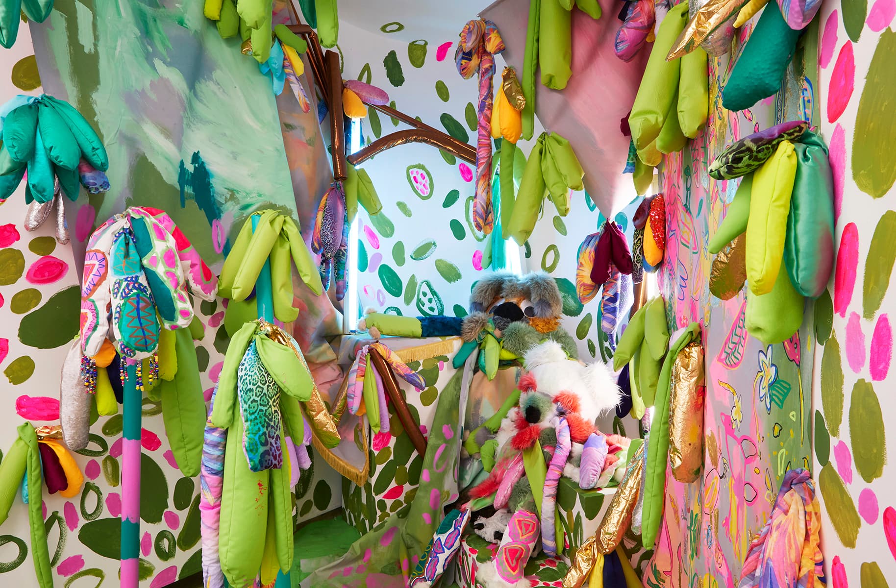 “Paired” in Woolloomooloo showcases neurologically different artists