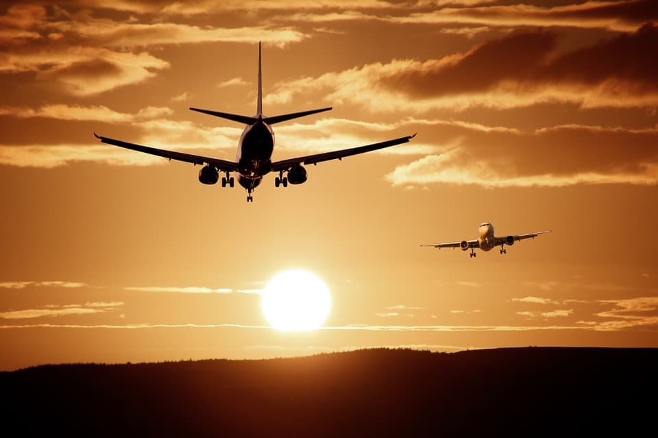 Carbon Emissions Policy and Air Travel
