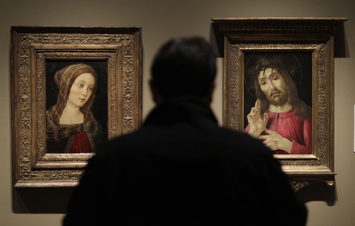 Detecting Forgeries and Fakes In The Ancient World