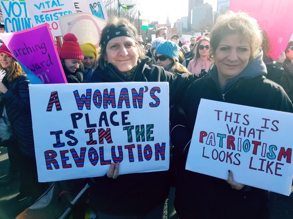 Online misogyny is still a thing