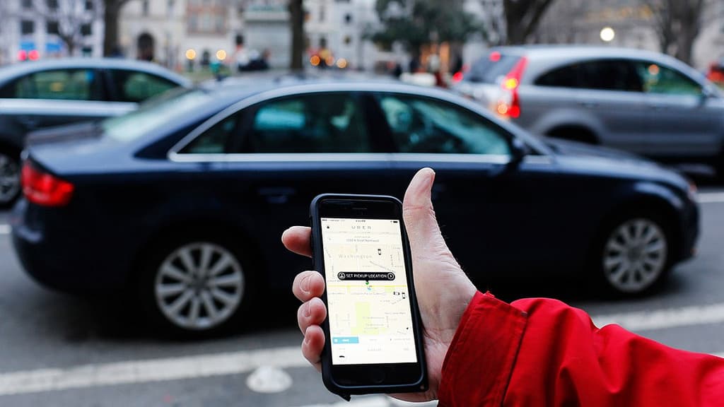 Women choosing safer ride-sharing alternatives