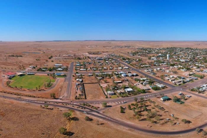 A major TV production comes to town… how Winton (FNQ) went along for the ride