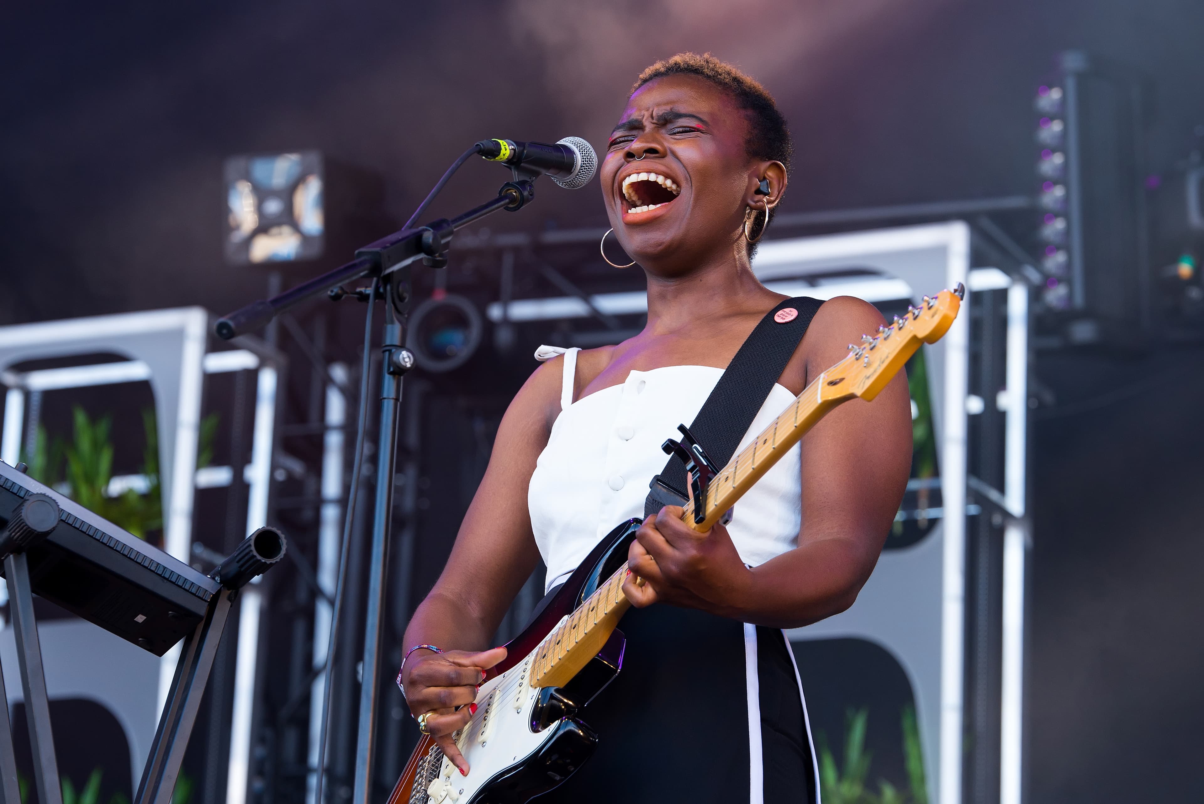 Wayne’s 4×2 – Four Short and Sweet Recommendations with Wayne Massingham