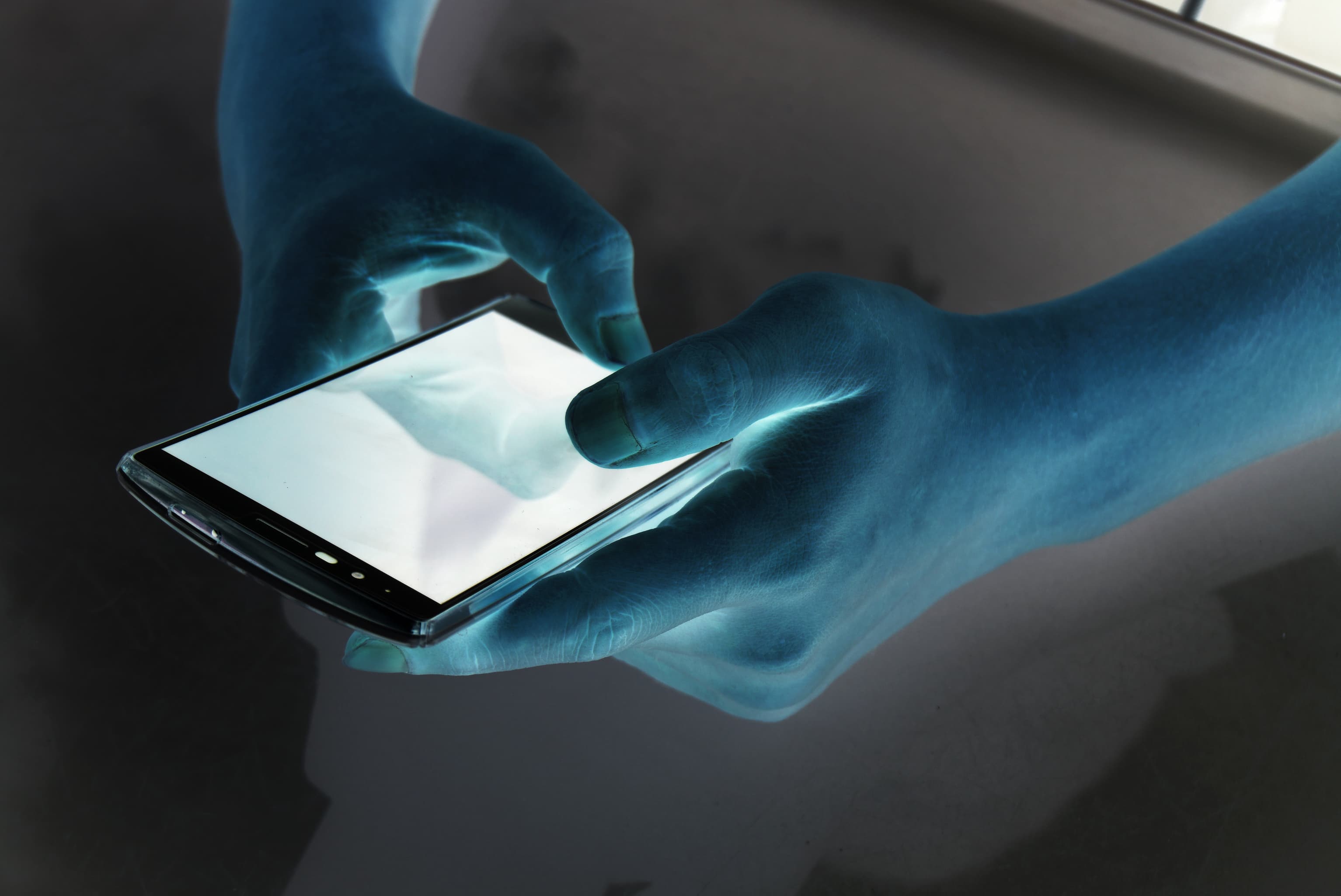 Shaking up Autopilot: Defamiliarisation