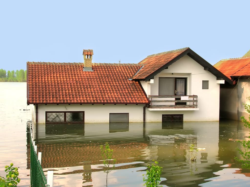Impacts of Floods on Property