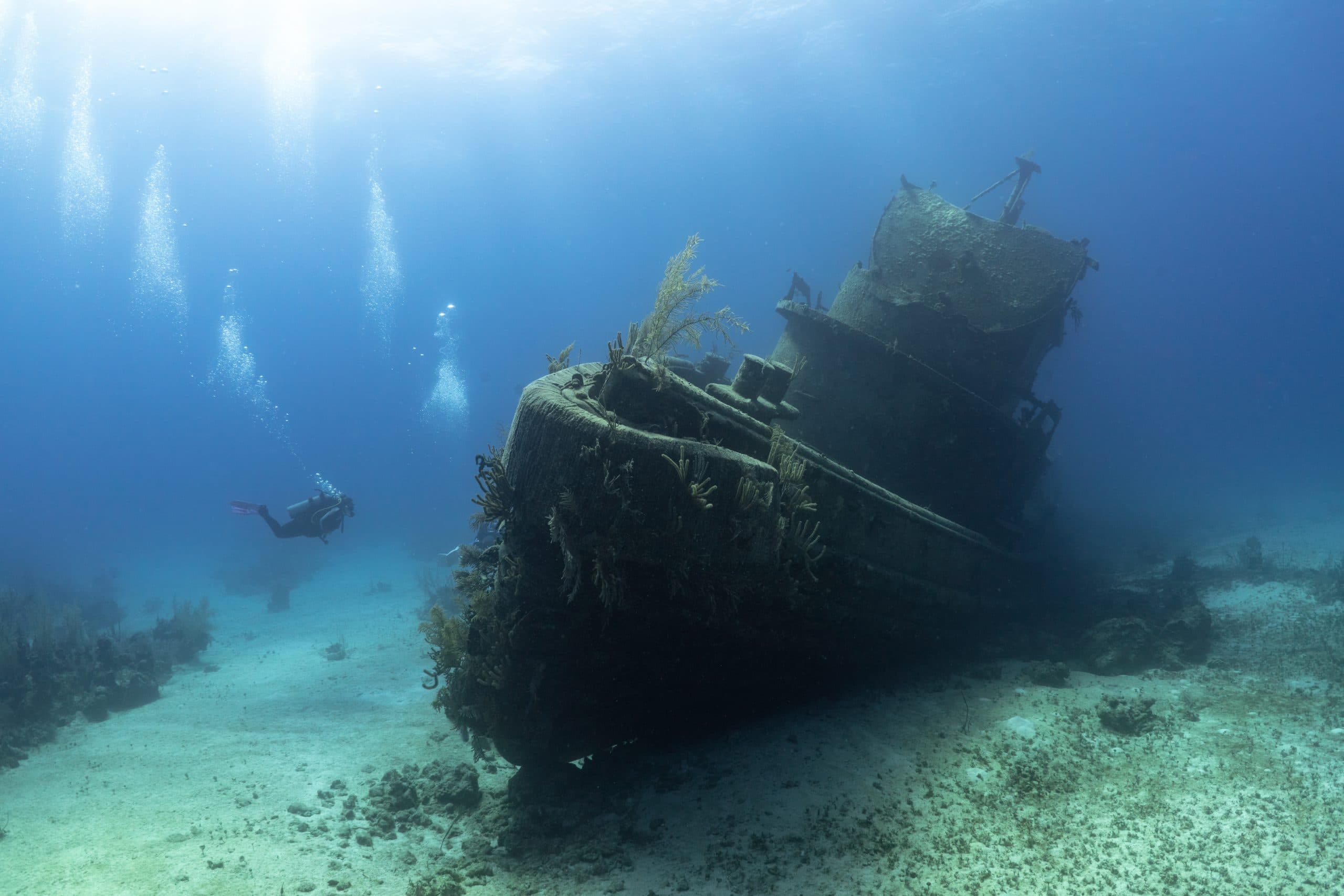 Shipwreck Treasures of the Great Barrier Reef