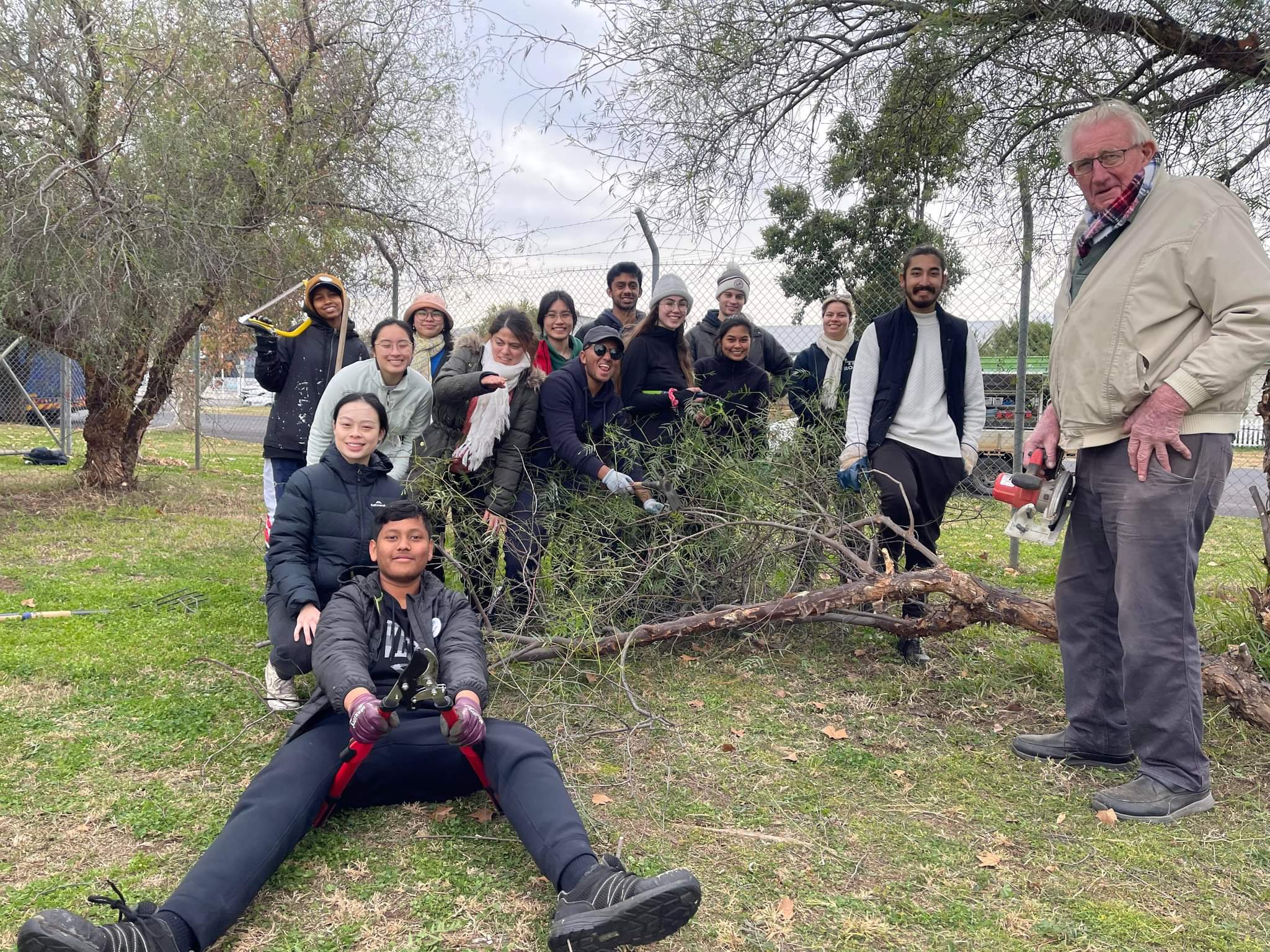 Students Volunteer for The Big Lift