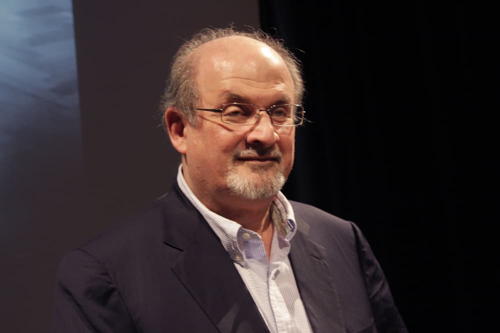 Rushdie off ventilator