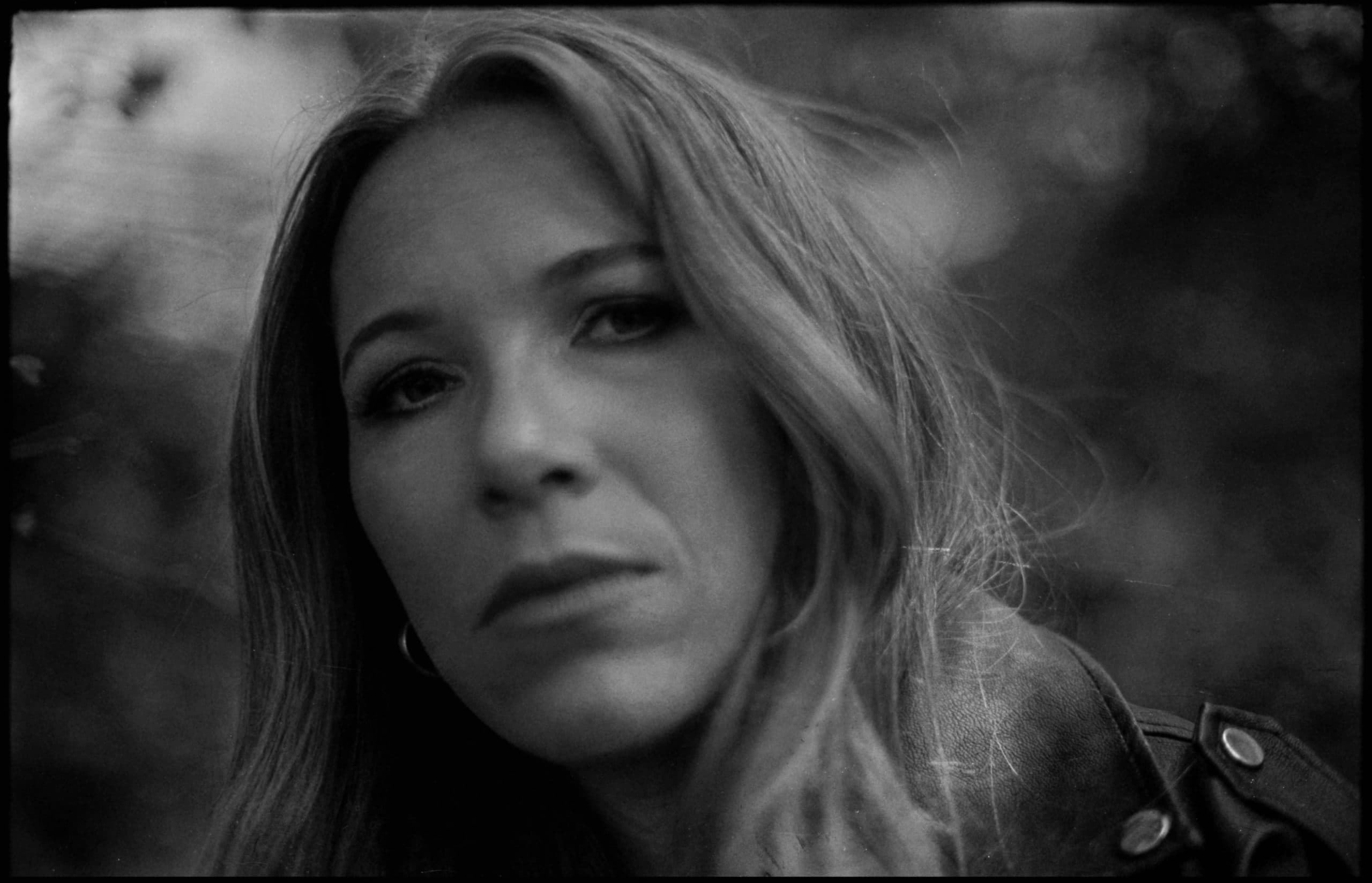 Sydney’s Aleesha Dibbs releases single-“Distance”