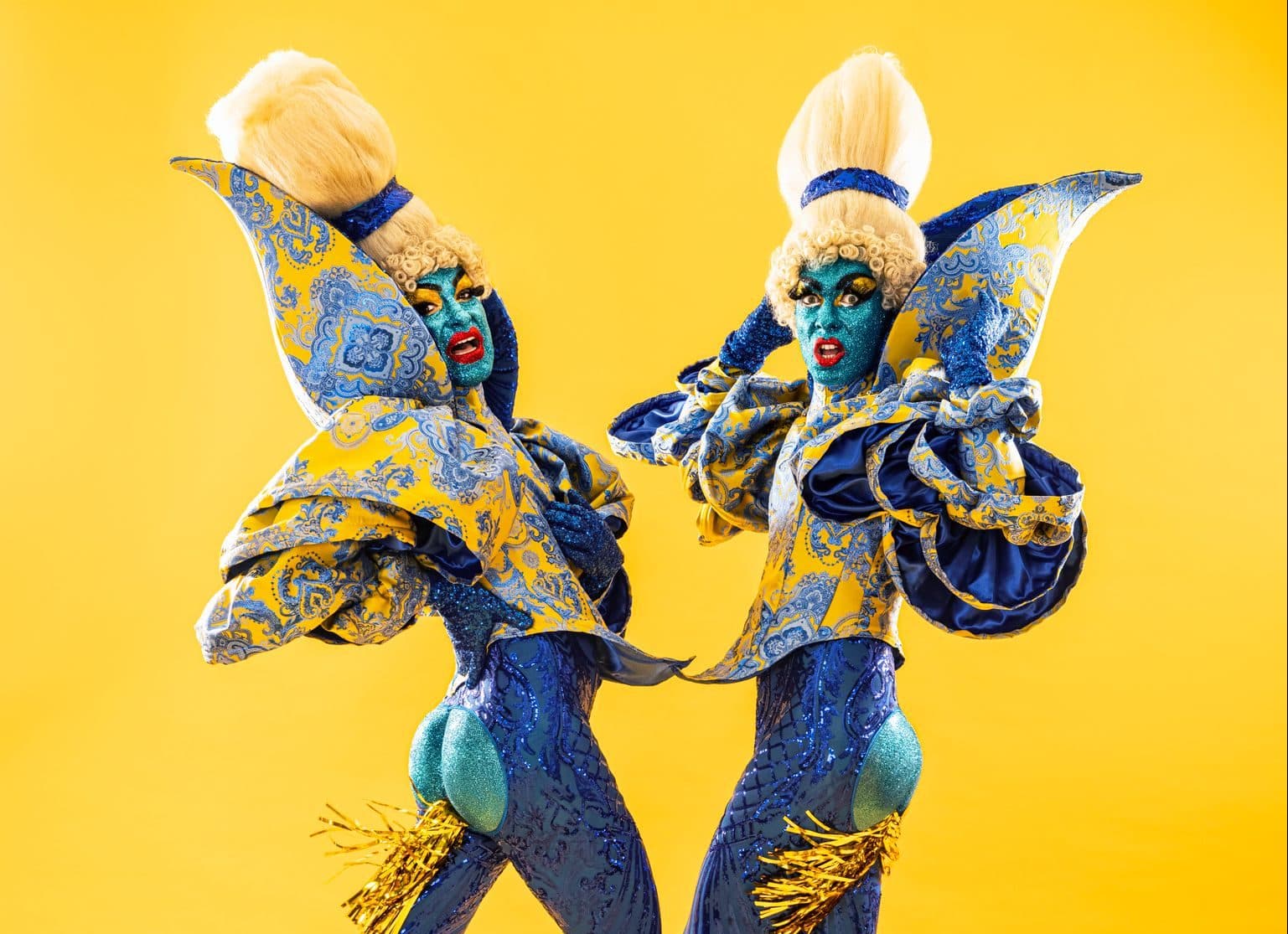 A sparkling séance: The Huxleys: Bloodlines