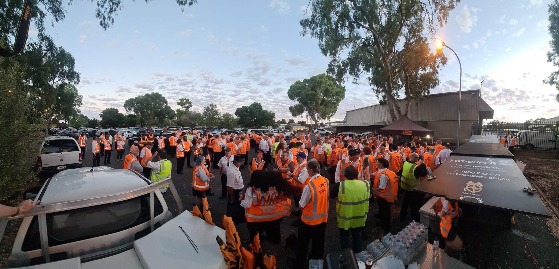 Radical public transport strikes force state government to explain their inaction