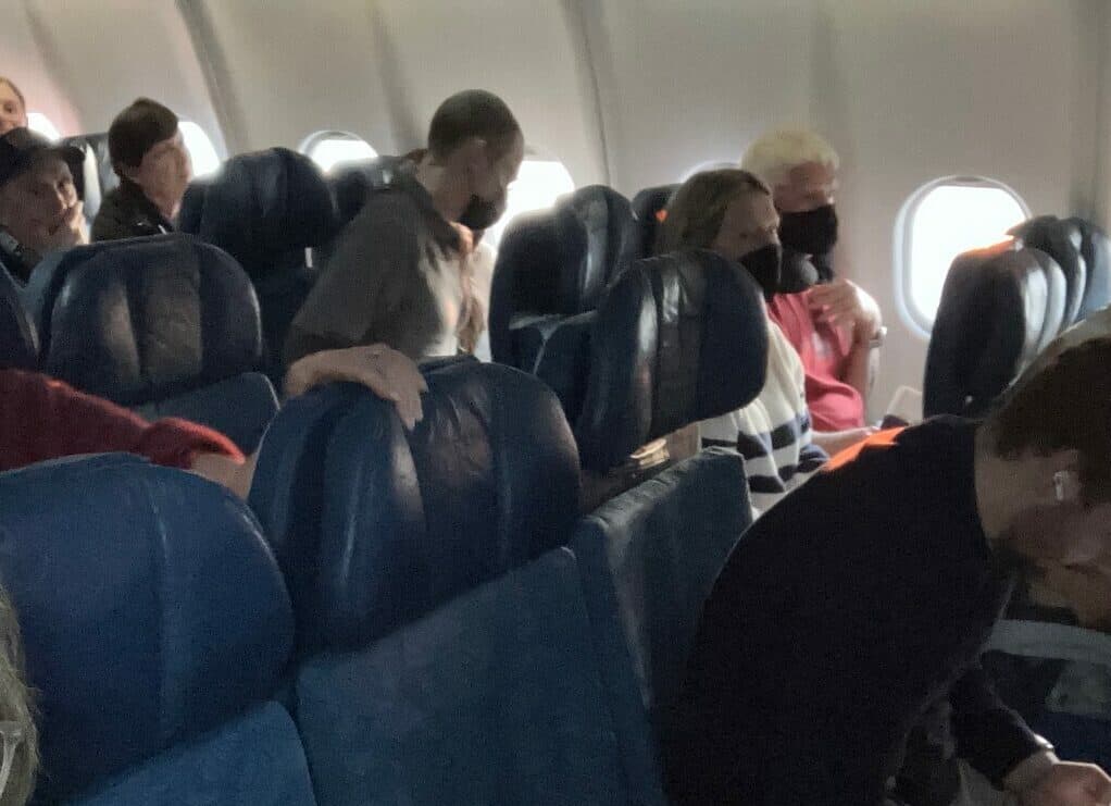 Long-haul flights pose health risks