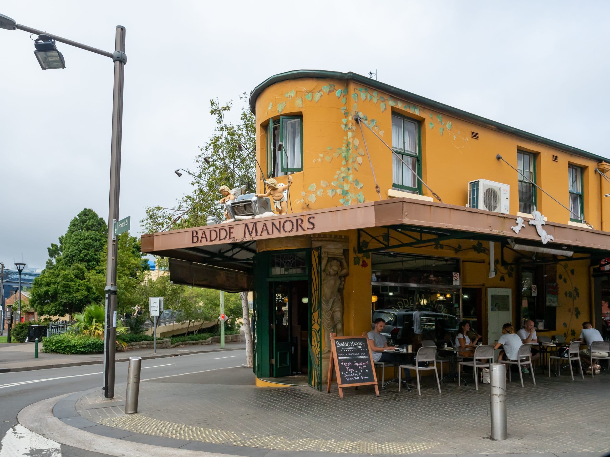 Badde Manors cafe is back in business!