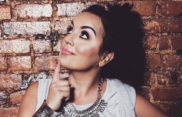 Tell Her Shes Dreaming – Simone Amelia Jordan