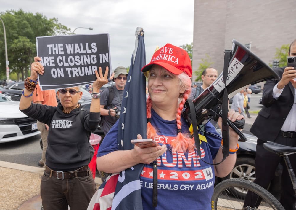 US of Ed: Trump Hoping Justice is Deaf and Mute, as Well as Blind