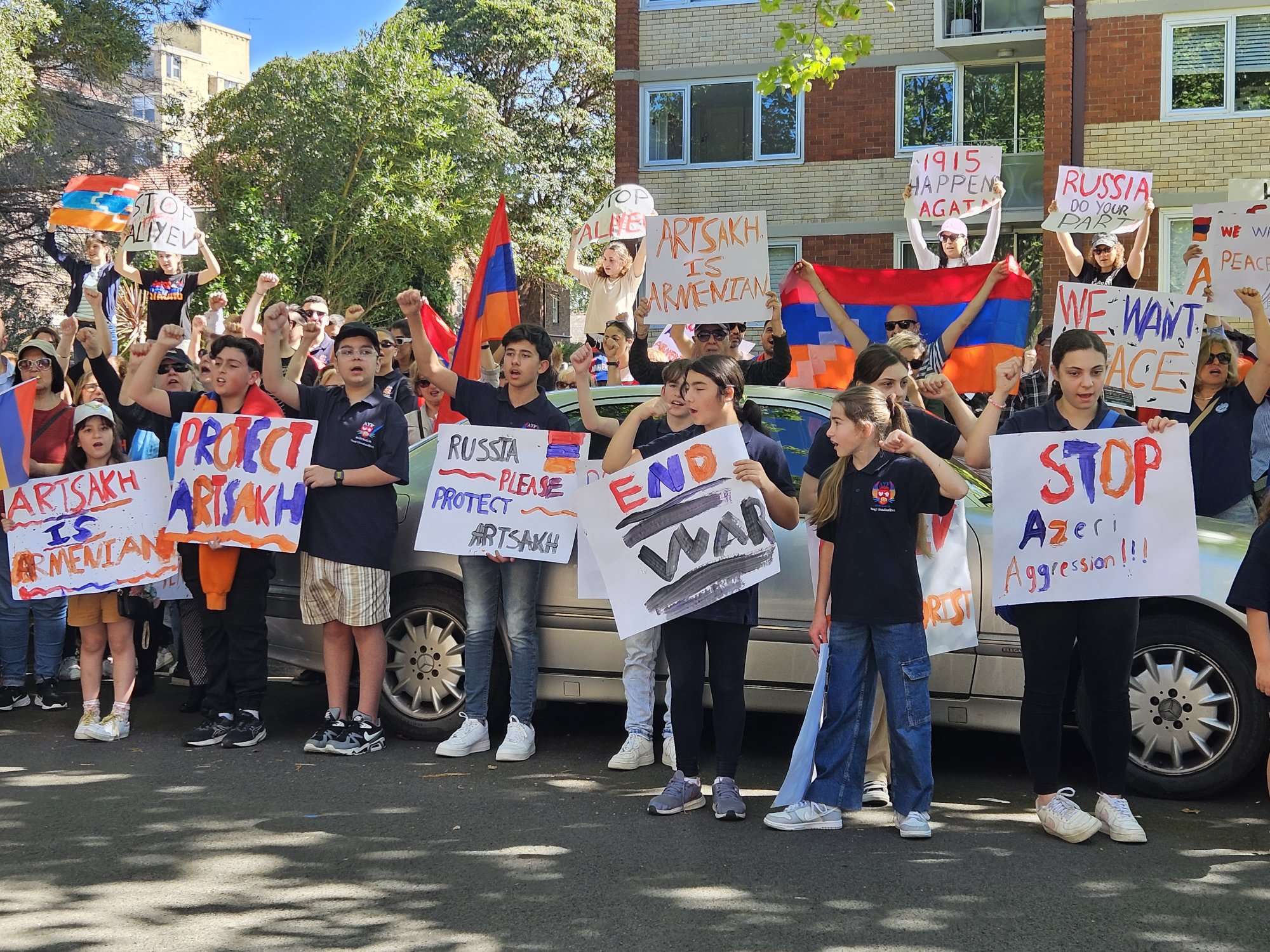 Armenian refugees stranded