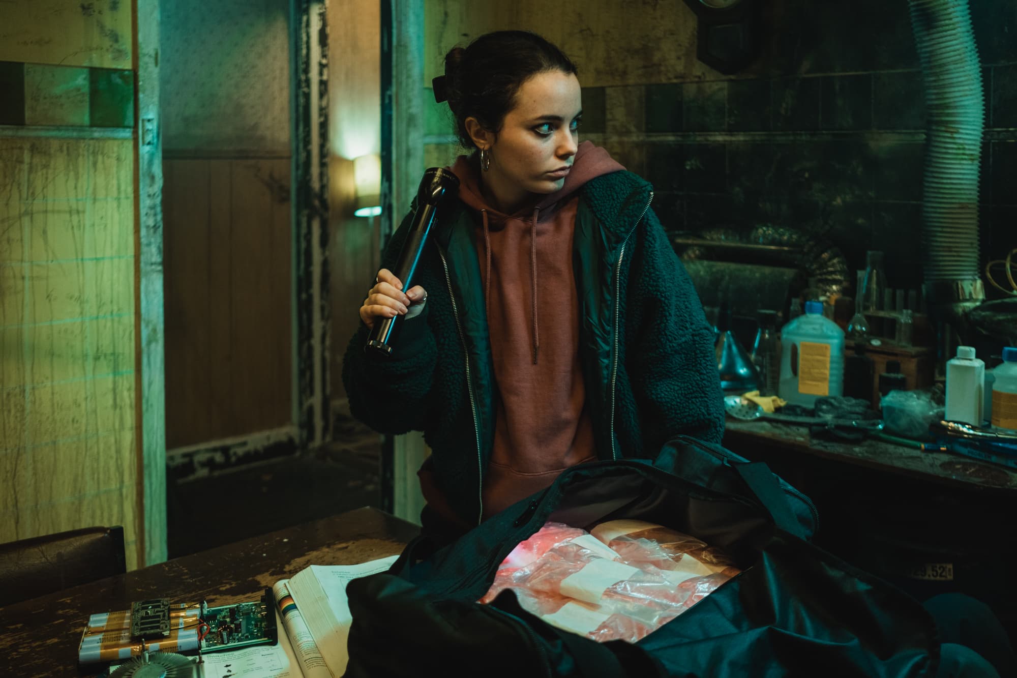 Freya Tingley on “Time Addicts”