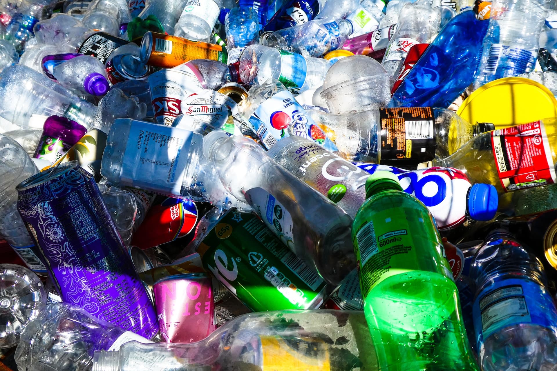 Plastic packaging tax could benefit Australia: research