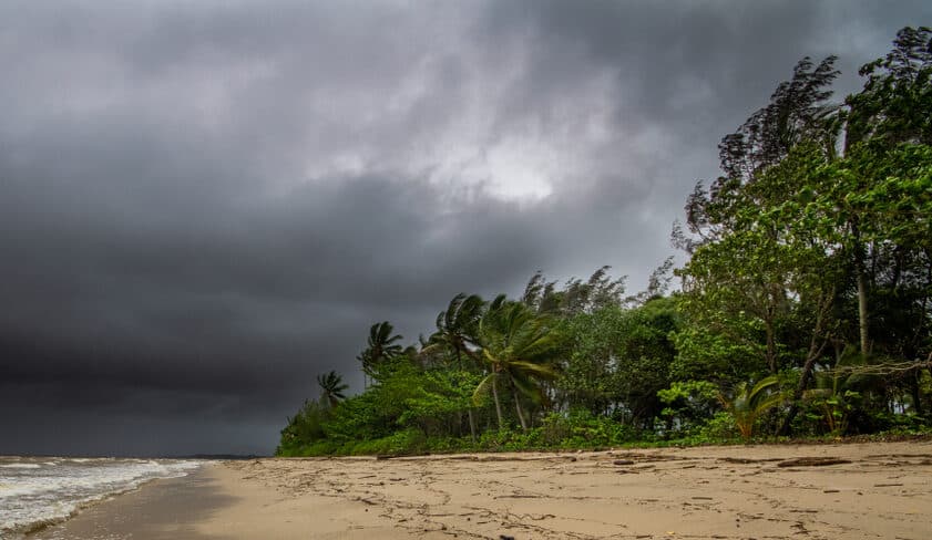 BOM warns FNQ of looming Cyclone