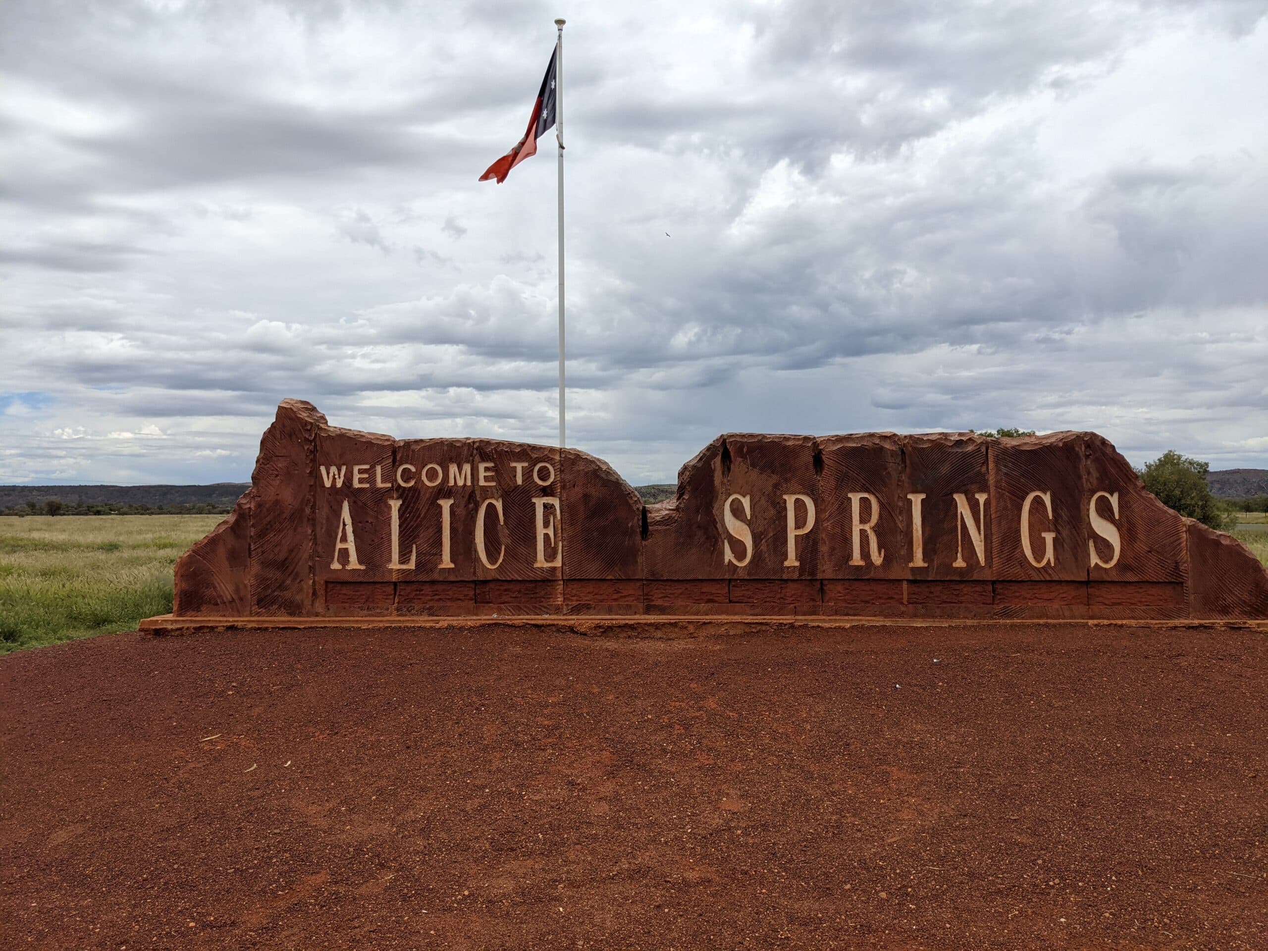 Residents in Alice Springs welcome extended curfew
