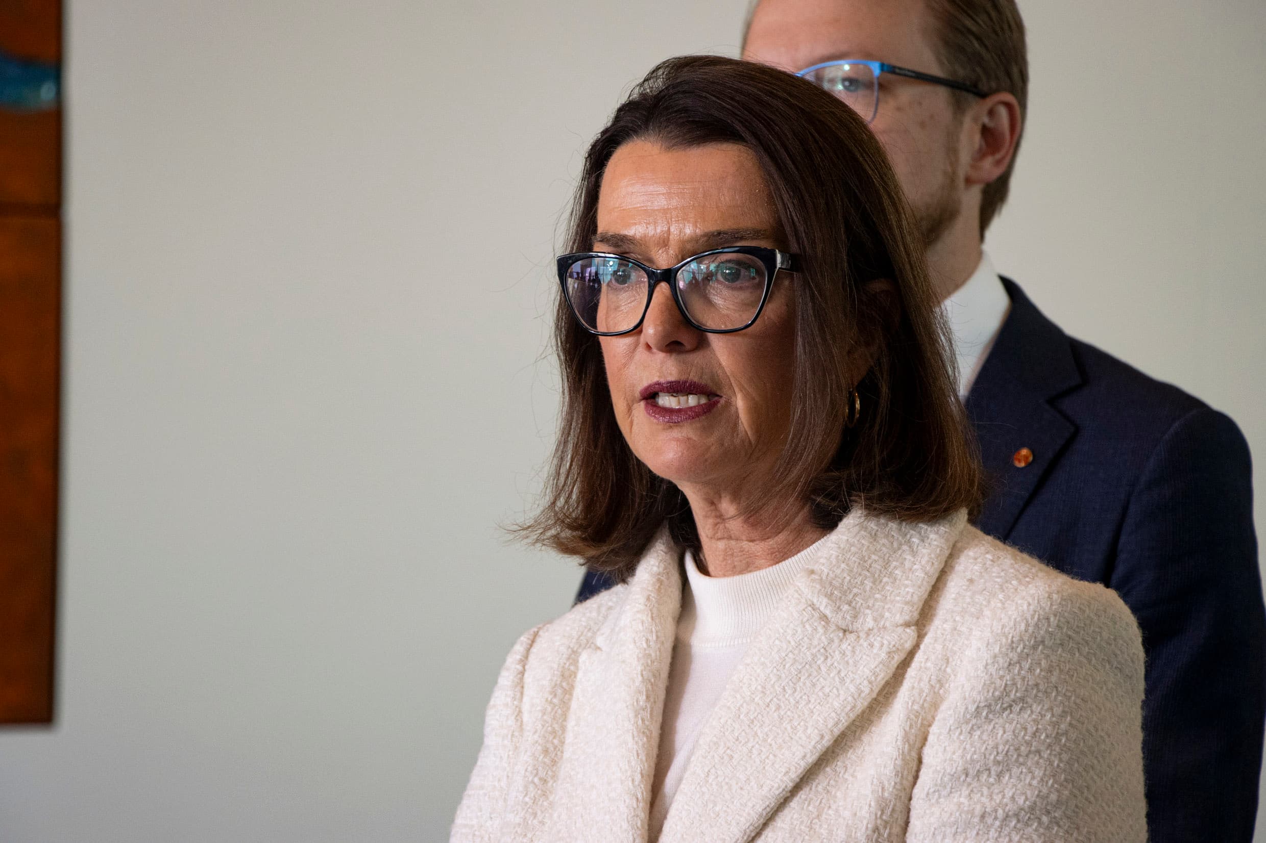 Australia Passes World-First Vaping Law