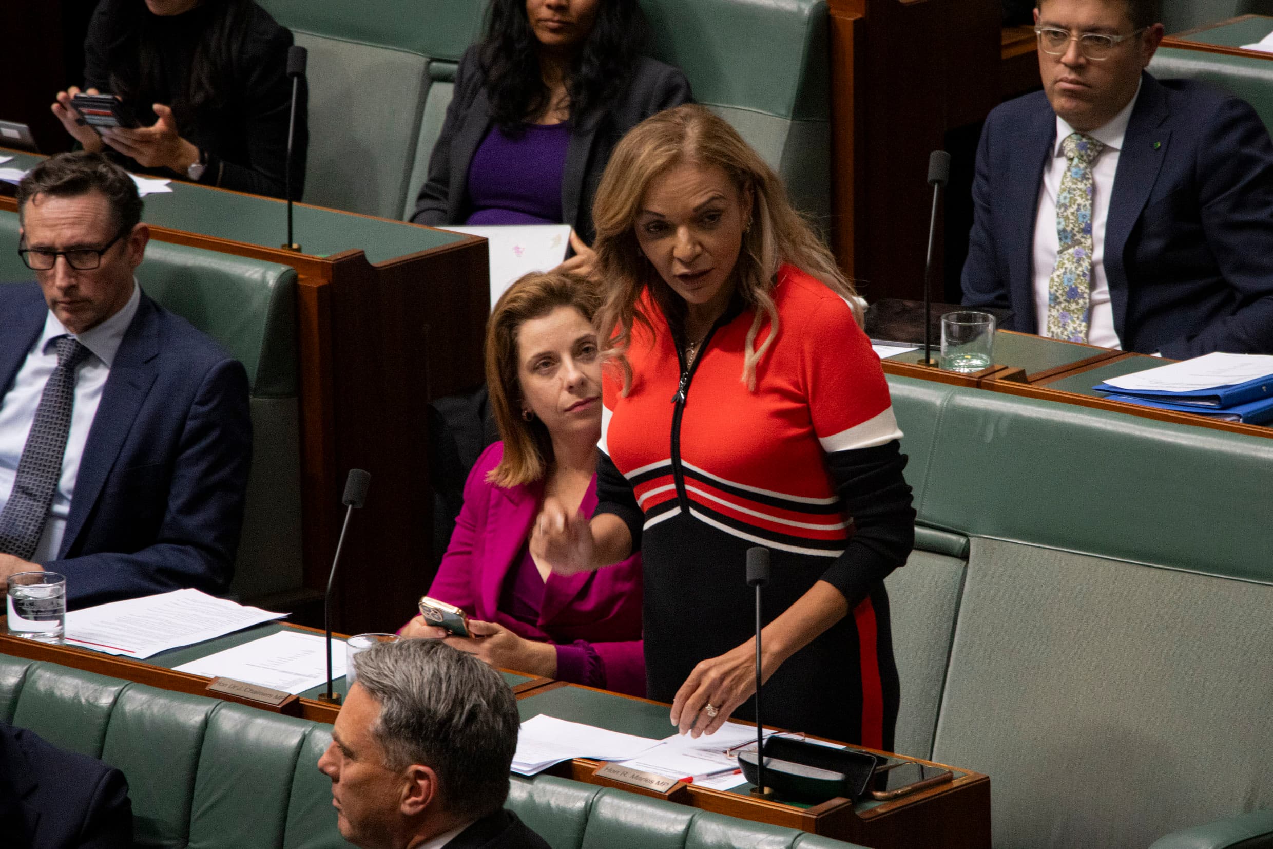 Government funds 15 percent pay rise for childcare workers