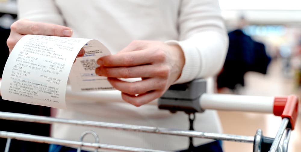 Australians losing trust in supermarkets as prices soar