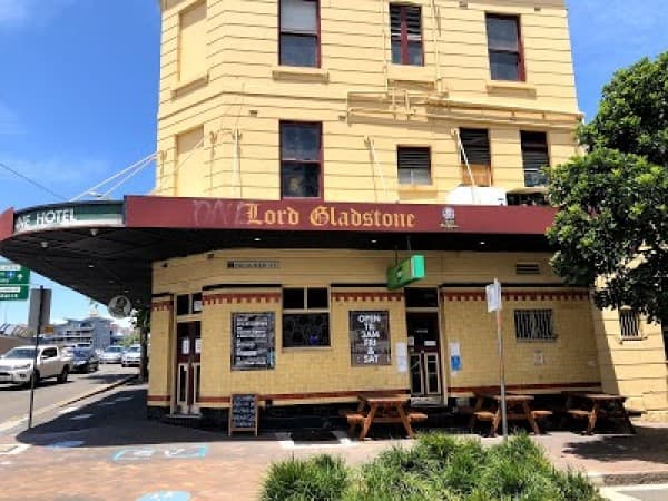 Is Sydney’s Night Life Making a Come Back?