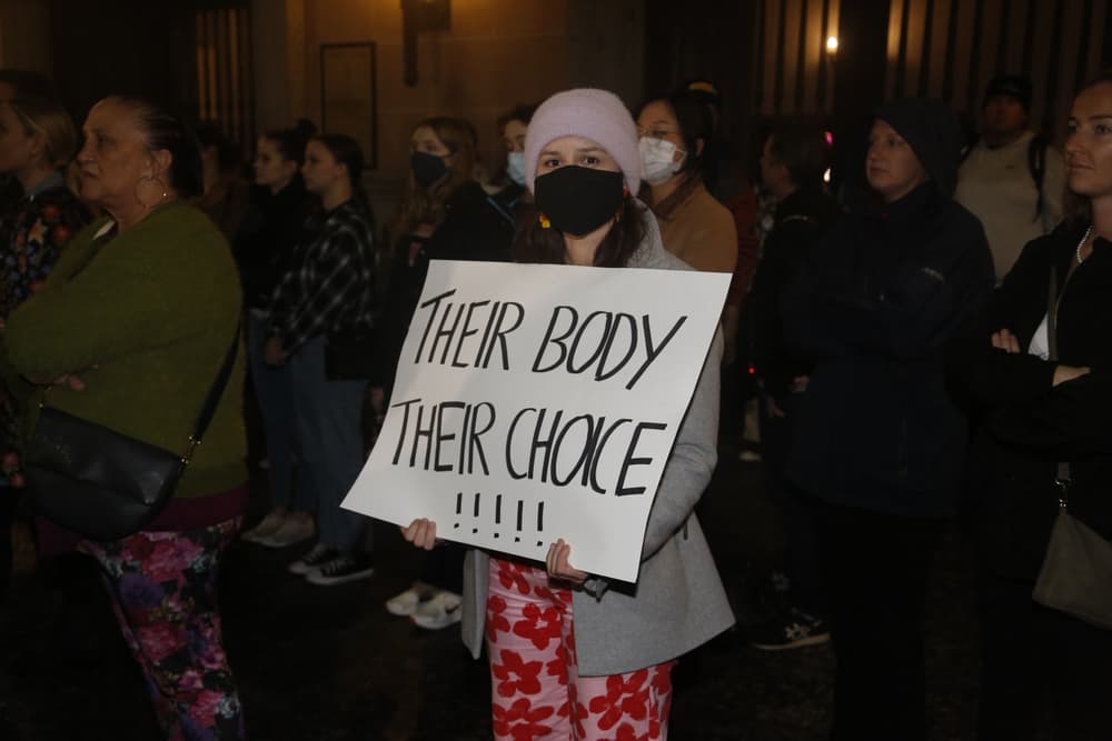 Abortion emerges in the debate as Queensland Election heats up