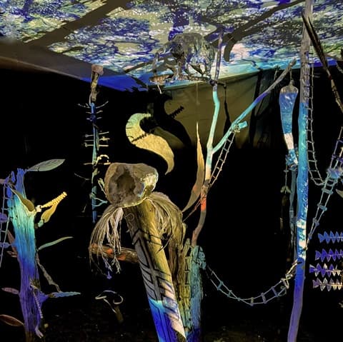 Sacred Grove in your Street – Trees as beacons of life in our concrete world