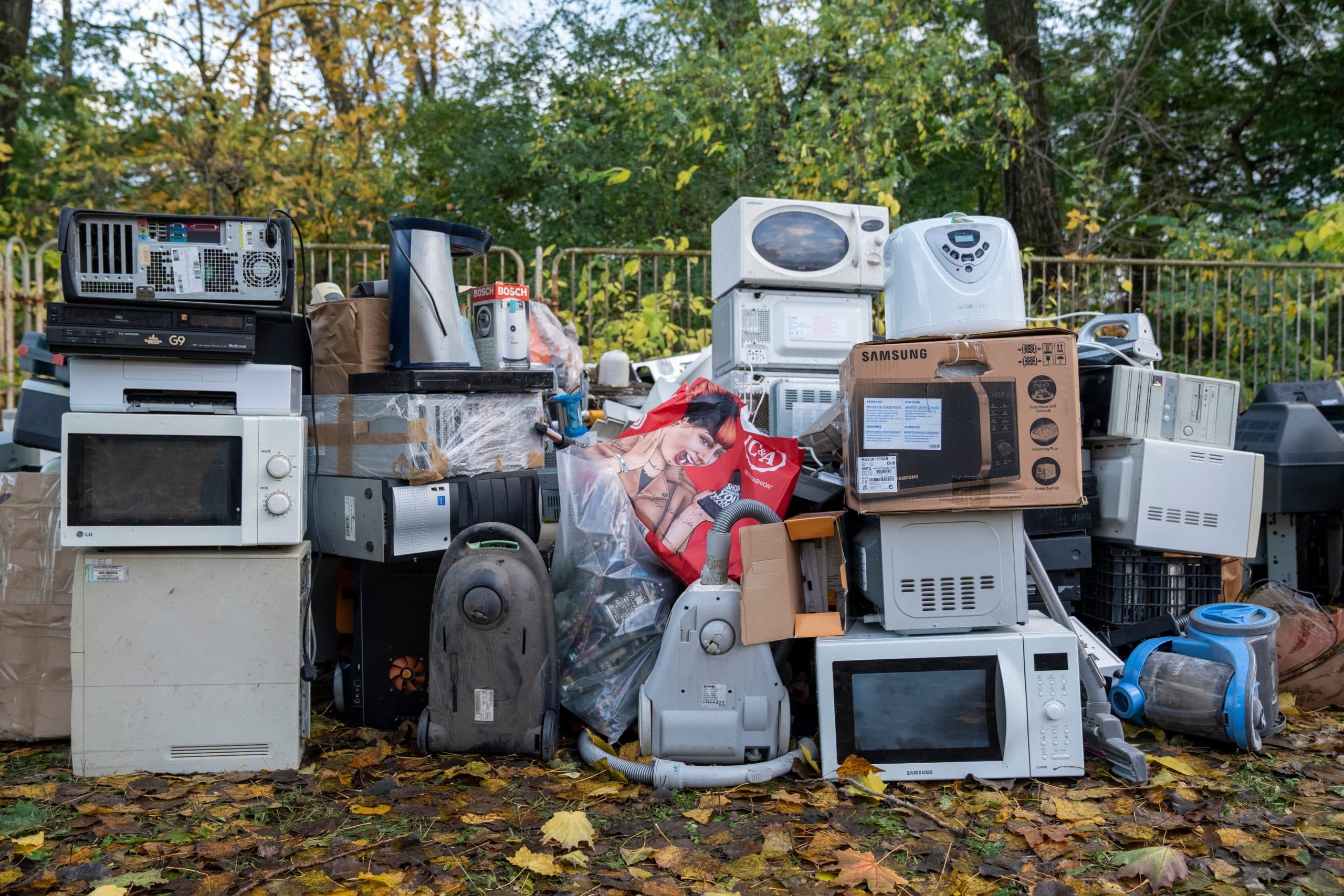 How to turn wastes into useful resources with Urban mining?