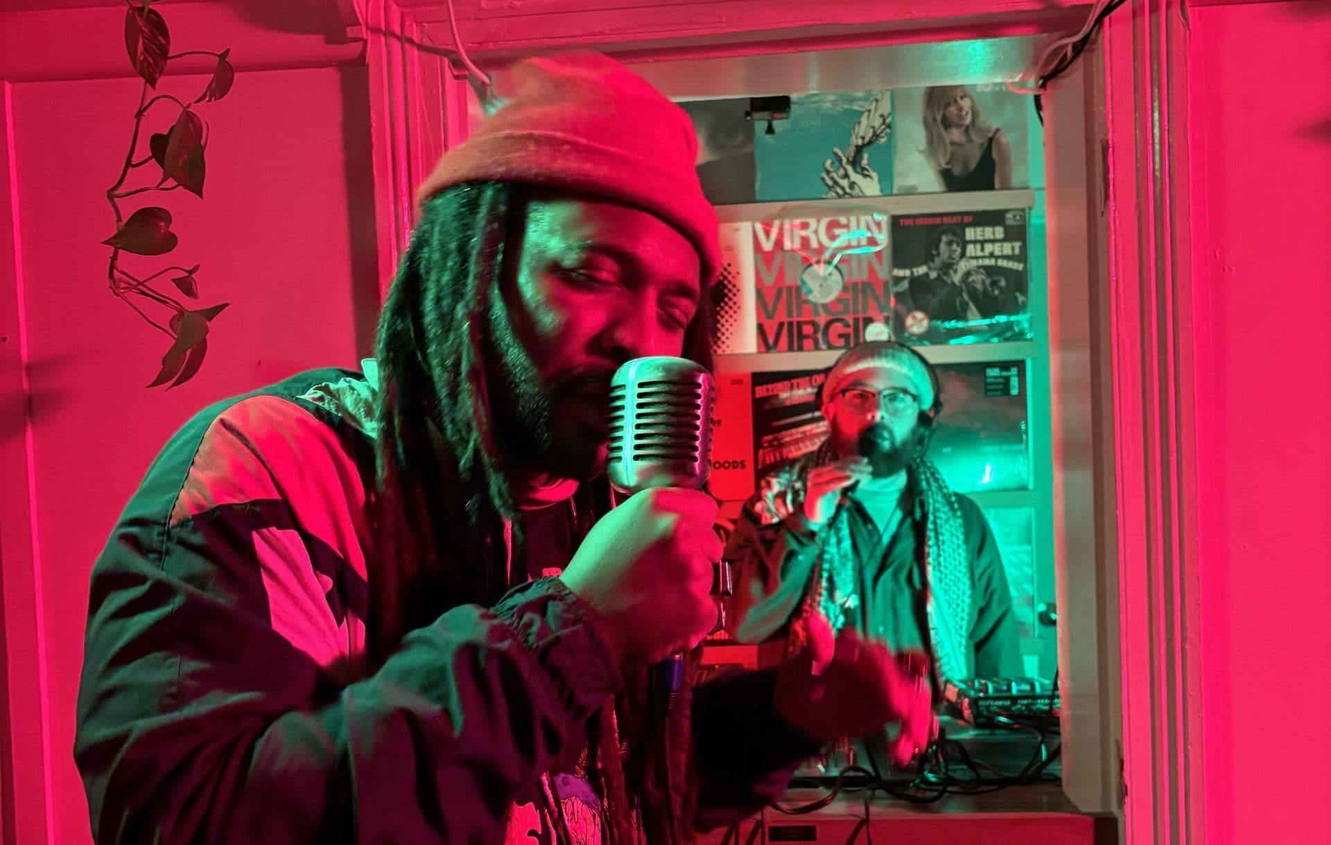 B Side Wins Again – SO.Crates on 2SER Breakfast